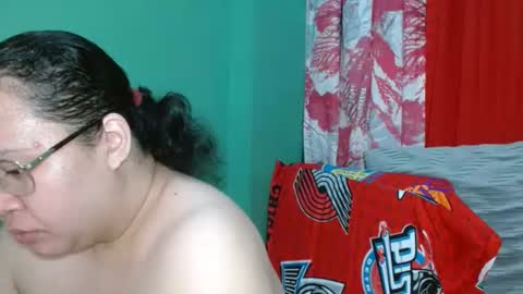 Pinaylovelybum online show from April 2026 11:37:01 AM