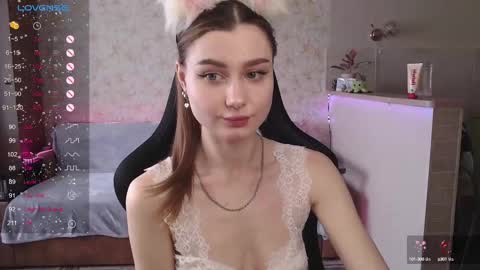 Snapshot of _pinkypie__ chatting on February 2025 10:38:02 AM Lili online show from February 2025 10:38:02 AM
