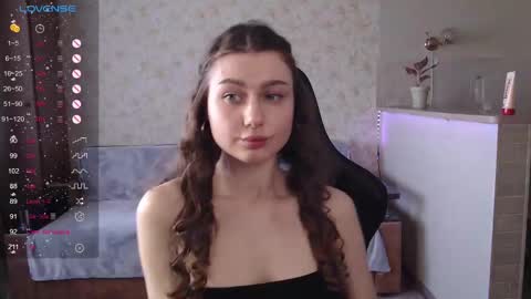 Snapshot of _pinkypie__ chatting on March 2025 10:56:02 AM Lili online show from March 2025 10:56:02 AM