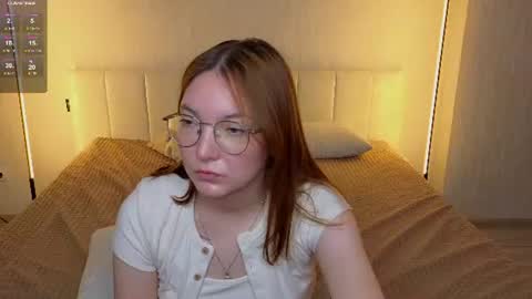 Snapshot of _reverse_gang_ chatting on June 2026 05:12:01 AM LISSAPVT IS OPEN online show from June 2026 05:12:01 AM
