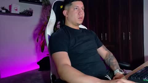 Roberto online show from December 2025 10:54:02 AM