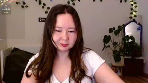 Snapshot of _rosie_cheeks_ chatting on June 2026 05:58:02 PM See you online show from June 2026 05:58:02 PM