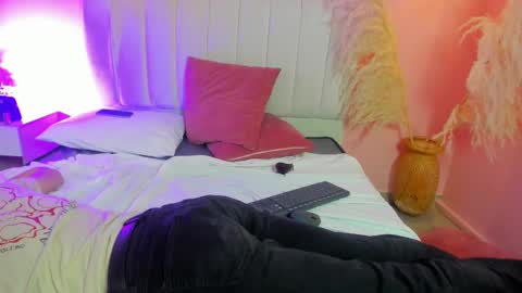 Snapshot of _ruby_red chatting on October 2025 10:16:02 AM _ruby_red online show from October 2025 10:16:02 AM