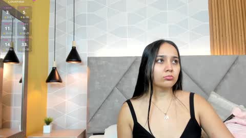 Antonella  online show from November 2025 12:05:02 PM