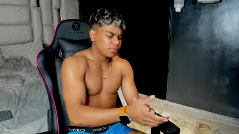 _sammy_ice online show from January 2025 12:09:01 AM