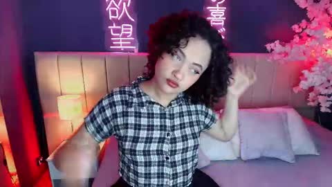 Sara online show from February 2026 04:19:02 AM