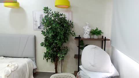 Sassy Girl online show from January 2025 05:05:02 PM