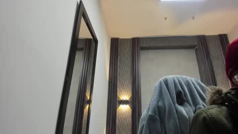 Selene online show from March 2026 01:22:01 AM