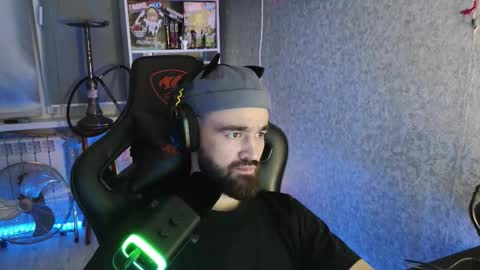 Ask me online show from October 2025 05:45:02 PM