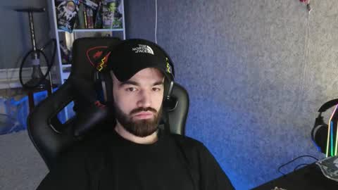 Ask me online show from December 2025 04:41:01 AM