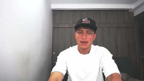 Snapshot of _sexy_jack chatting on February 2026 01:01:02 AM Juan Pablo-independent model online show from February 2026 01:01:02 AM