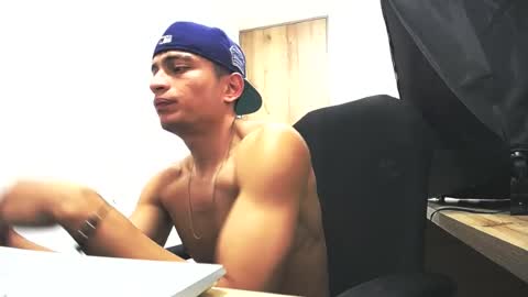 Snapshot of _sexy_jack chatting on July 2026 04:09:01 AM Juan Pablo-independent model online show from July 2026 04:09:01 AM