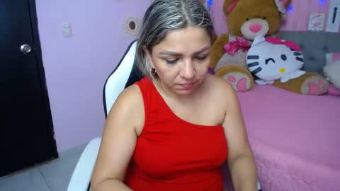 Snapshot of _sexyredhead_ chatting on November 2025 12:16:01 PM KATA online show from November 2025 12:16:01 PM