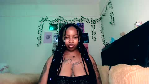 _sexysquirter online show from July 2026 10:01:02 PM