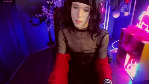 Snapshot of _shinmei_ chatting on May 2026 06:33:01 AM Shin online show from May 2026 06:33:01 AM
