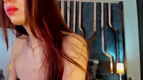 _silvia_vega_ online show from December 2024 02:05:02 PM