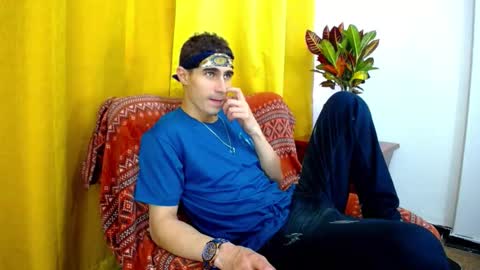 _skyleer_ online show from October 2025 10:15:01 PM