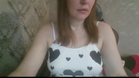 _sladkiegubki_ online show from February 2026 06:43:02 AM