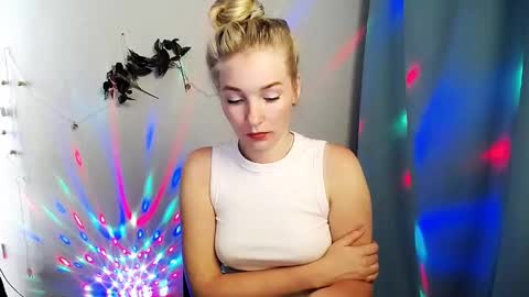 Rachel online show from May 2026 11:04:02 AM
