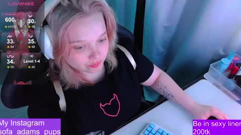 Snapshot of _sofia_adam_ chatting on May 2026 07:58:02 AM pups online show from May 2026 07:58:02 AM