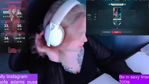 Snapshot of _sofia_adam_ chatting on May 2026 07:03:01 AM pups online show from May 2026 07:03:01 AM