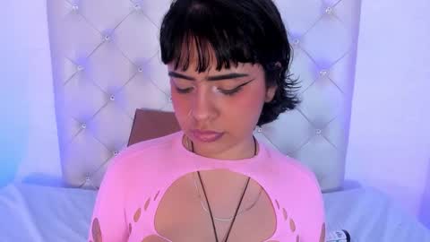 V E N U S online show from October 2025 08:24:02 PM