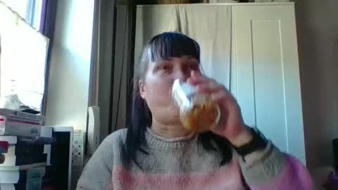 Melisa online show from March 2026 10:40:02 AM