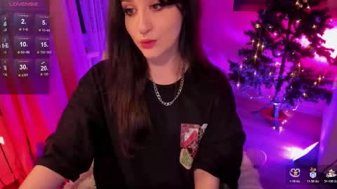 _sserendipityy_ online show from February 2026 09:24:01 PM