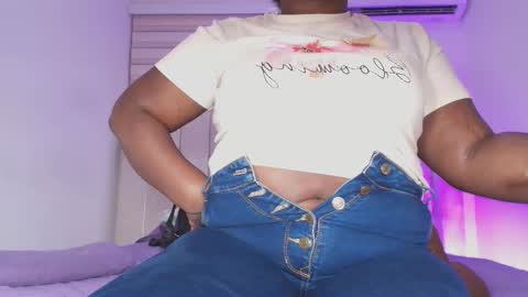 Snapshot of _ssusy_ chatting on February 2026 03:02:01 AM susy online show from February 2026 03:02:01 AM