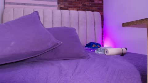 susy online show from April 2026 03:06:01 AM