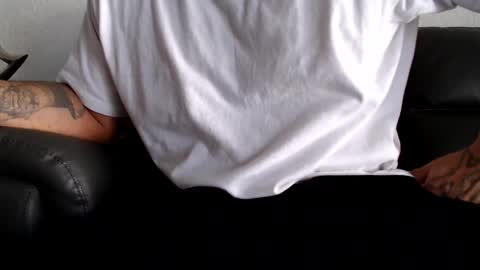 Snapshot of _str8_sancho chatting on February 2025 10:48:02 PM Originally str8 sancho but cant access account online show from February 2025 10:48:02 PM