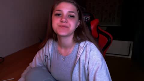 Mari online show from April 2026 02:01:02 PM