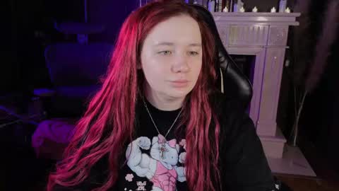 Snapshot of _that_witch_ chatting on May 2026 05:35:02 AM MIRA online show from May 2026 05:35:02 AM