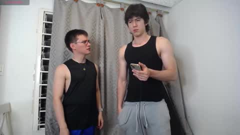 Snapshot of _the_neighbors chatting on September 2025 12:12:01 AM Scot y Patrick online show from September 2025 12:12:01 AM