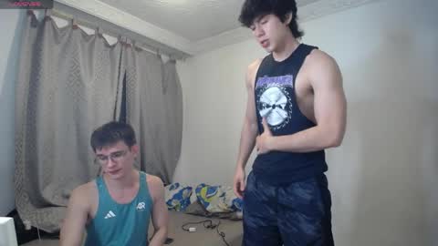 Snapshot of _the_neighbors chatting on April 2026 12:09:02 AM Scot y Patrick online show from April 2026 12:09:02 AM