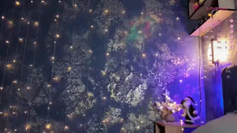 _thenightmoon_ online show from December 2025 01:54:01 AM