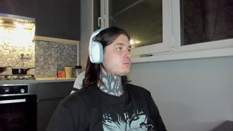 _torfin_ online show from December 2024 03:41:01 AM