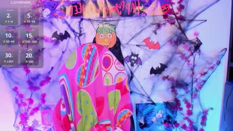     online show from October 2025 03:31:02 AM