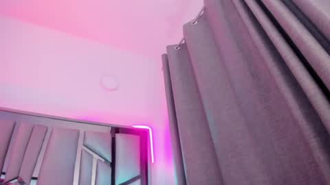 _valeria_saenz_ online show from July 2026 03:23:01 AM