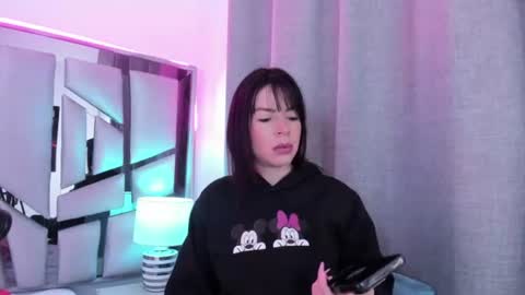 _valeria_saenz_ online show from July 2026 03:10:01 AM