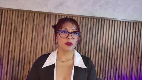 Snapshot of _veronicadeleon_ chatting on May 2026 03:31:02 PM Veronica online show from May 2026 03:31:02 PM