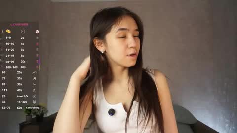 Snapshot of _vi_vi_ chatting on April 2026 06:20:01 PM Viola online show from April 2026 06:20:01 PM