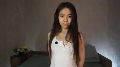 Snapshot of _vi_vi_ chatting on April 2026 05:30:01 PM Viola online show from April 2026 05:30:01 PM