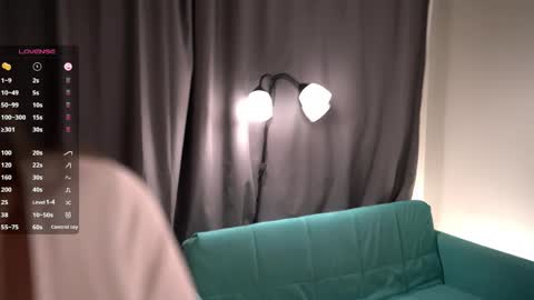 Snapshot of _vi_vi_ chatting on June 2026 06:52:02 AM Viola online show from June 2026 06:52:02 AM
