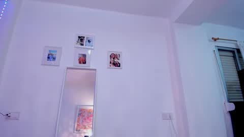 Snapshot of _viioletweekend_ chatting on March 2026 08:14:01 PM online show from March 2026 08:14:01 PM