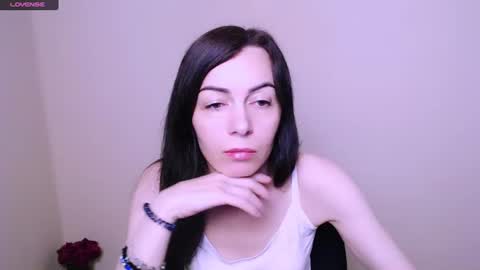 Snapshot of _violax_ chatting on June 2026 08:06:01 AM Vio online show from June 2026 08:06:01 AM