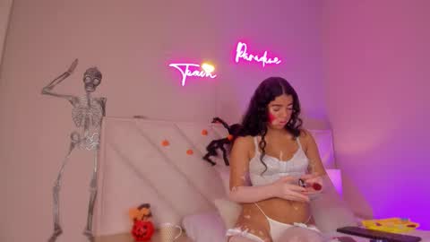 _wendy_x online show from November 2025 11:34:01 AM