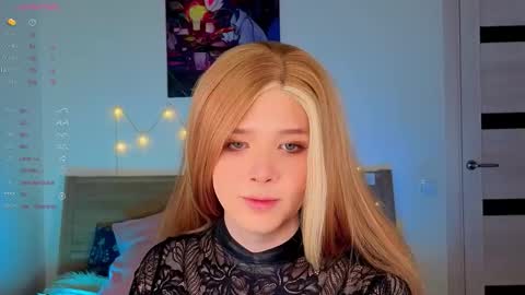 Snapshot of _yourfoxy_ chatting on January 2026 04:11:01 PM LITTLE FOX online show from January 2026 04:11:01 PM