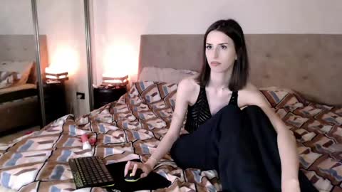 Snapshot of _yummybabes_ chatting on May 2026 05:09:01 PM Nicole Thomas Dave online show from May 2026 05:09:01 PM