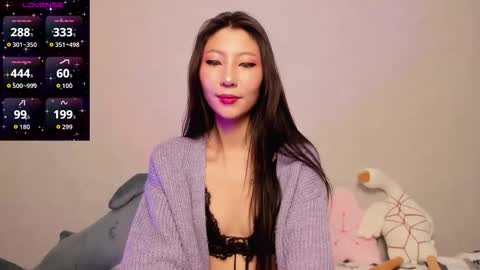 Snapshot of _yuriko chatting on February 2026 09:40:01 PM Mia online show from February 2026 09:40:01 PM